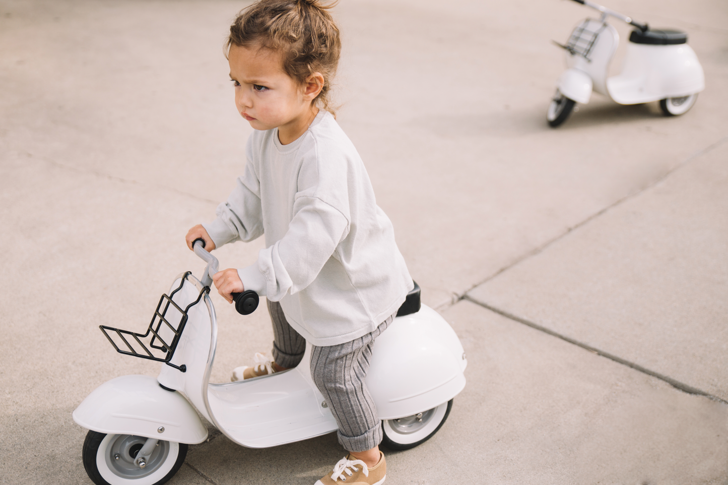 Scooter with Tray
